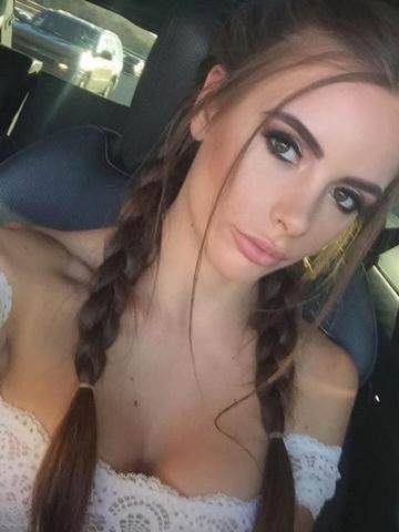 Лера Игривая